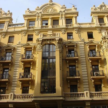 Hostal Avenida Madri Exterior foto